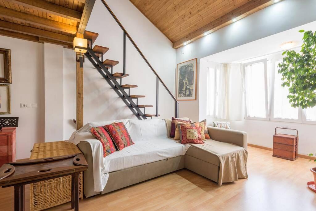 Tgh Acogedor Duplex En Malaga Apartment ภายนอก รูปภาพ
